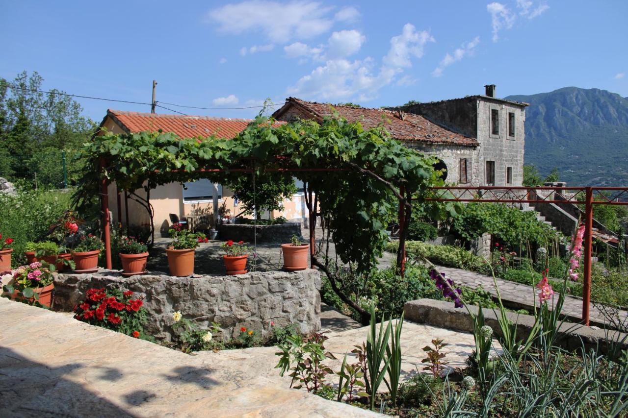 Holiday Home Gazevic Virpazar Exterior foto