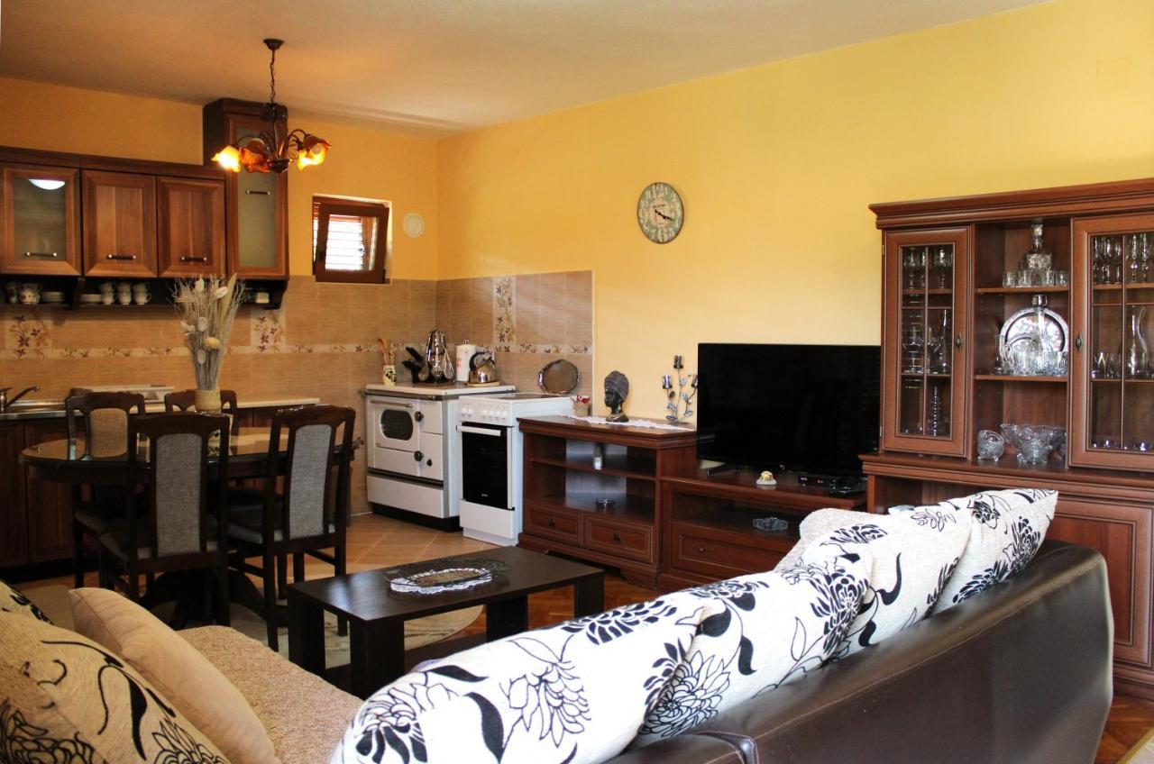 Holiday Home Gazevic Virpazar Exterior foto